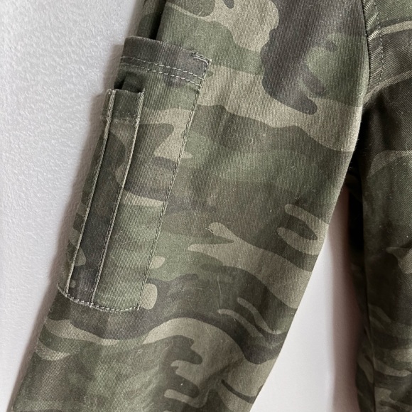 Sanctuary Camo Bomber Jacket from Anthropologie, size medium - Picture 6 of 8